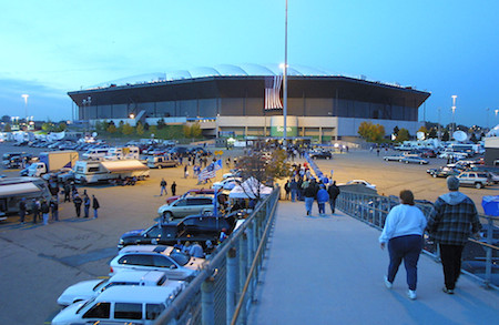 Pontiac Silverdome owners announce design competition to redevelop former Detroit  Lions stadium site 