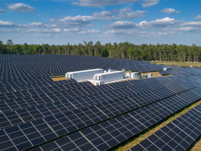 solar panels surrounding energy storage devices