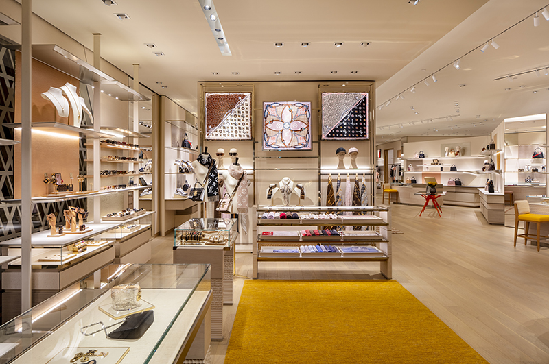 Louis Vuitton Troy Somerset Mall store, United States