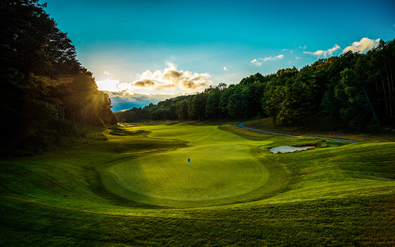 Eagle's Nest - For approach shots on the 10th hole at the Fazio Premier Golf Course at Treetops in Gaylord, it’s often best to aim for the left side of the green. // Courtesy of Treetops