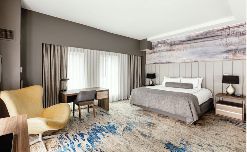Atheneum Hotel room