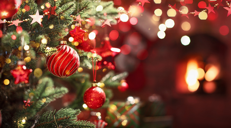 Survey: Americans Are Spending Less on Holiday Decor, Gifts in Uncertain Economy