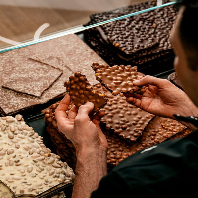 Swiss Chocolatier Läderach to Open Somerset Collection Shop on Nov. 28